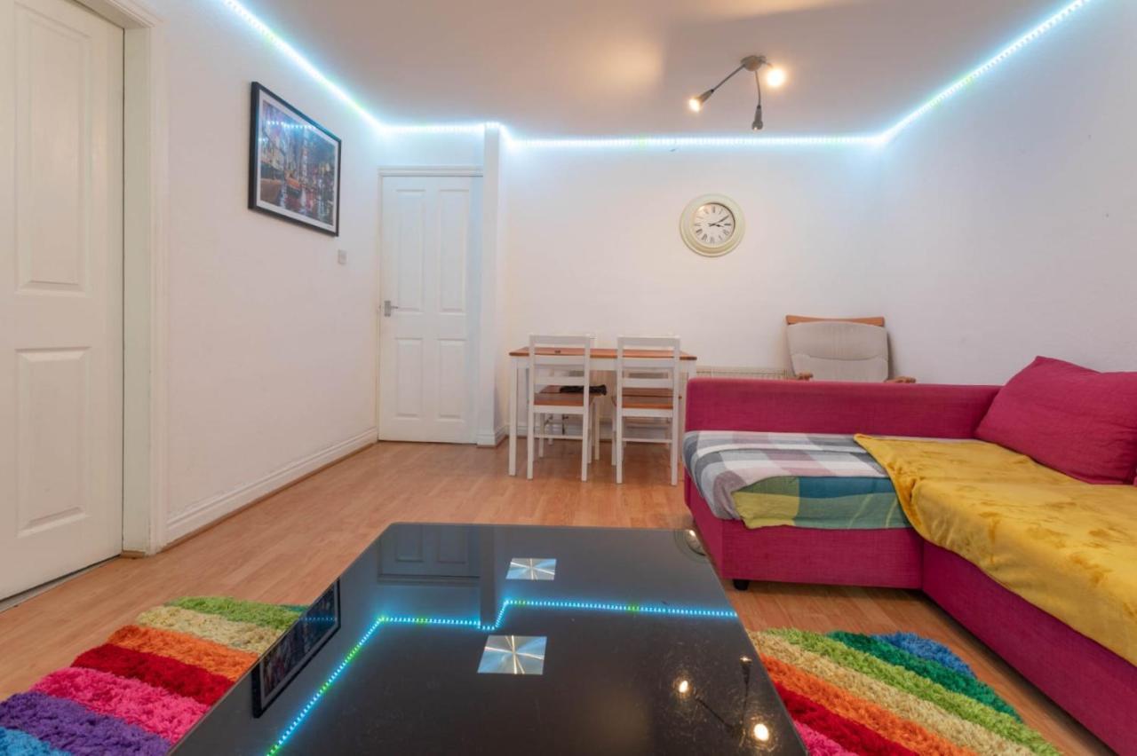 Hanifa Place Лідс Екстер'єр фото